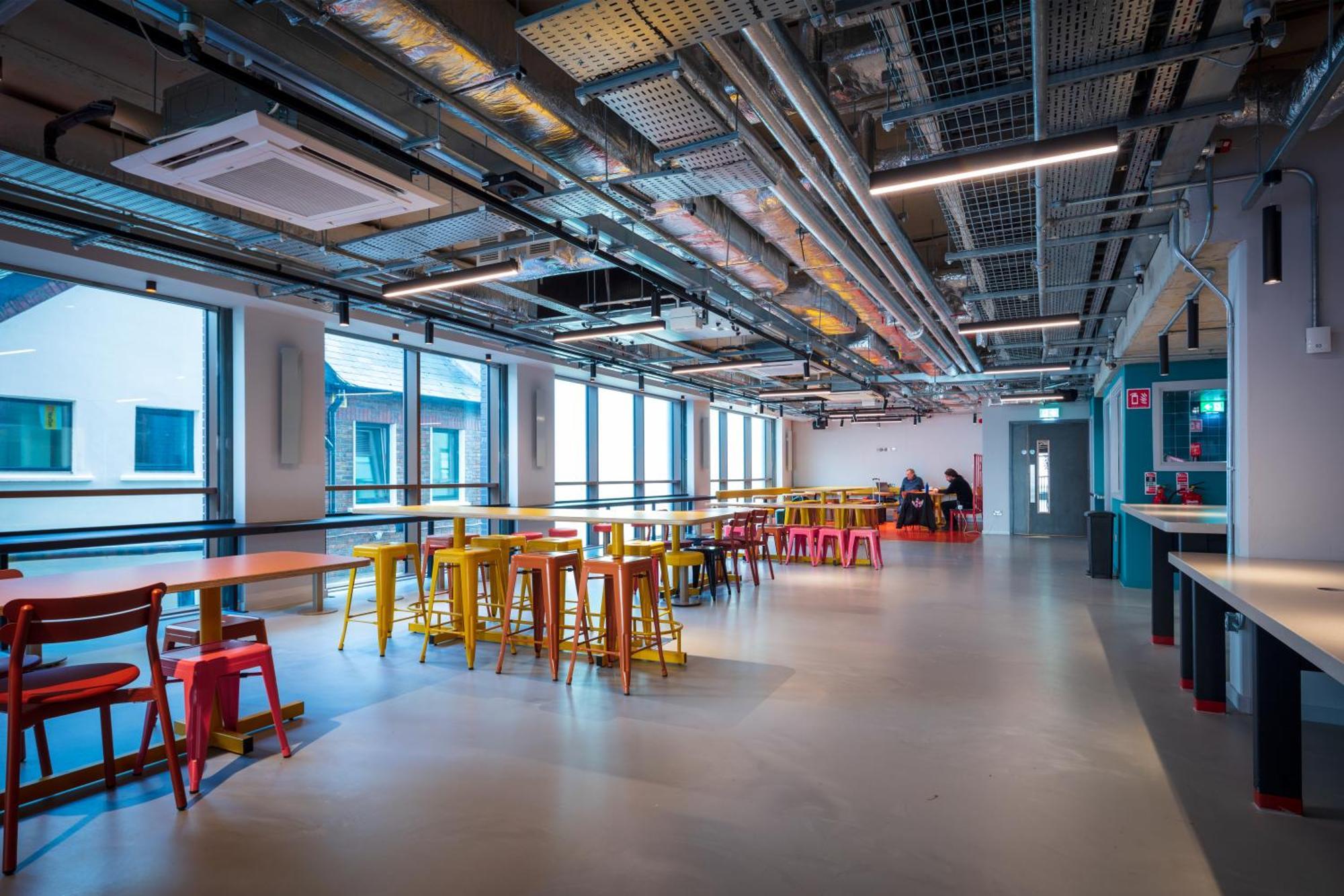 Clink I Lar Hostel ดับลิน ภายนอก รูปภาพ
