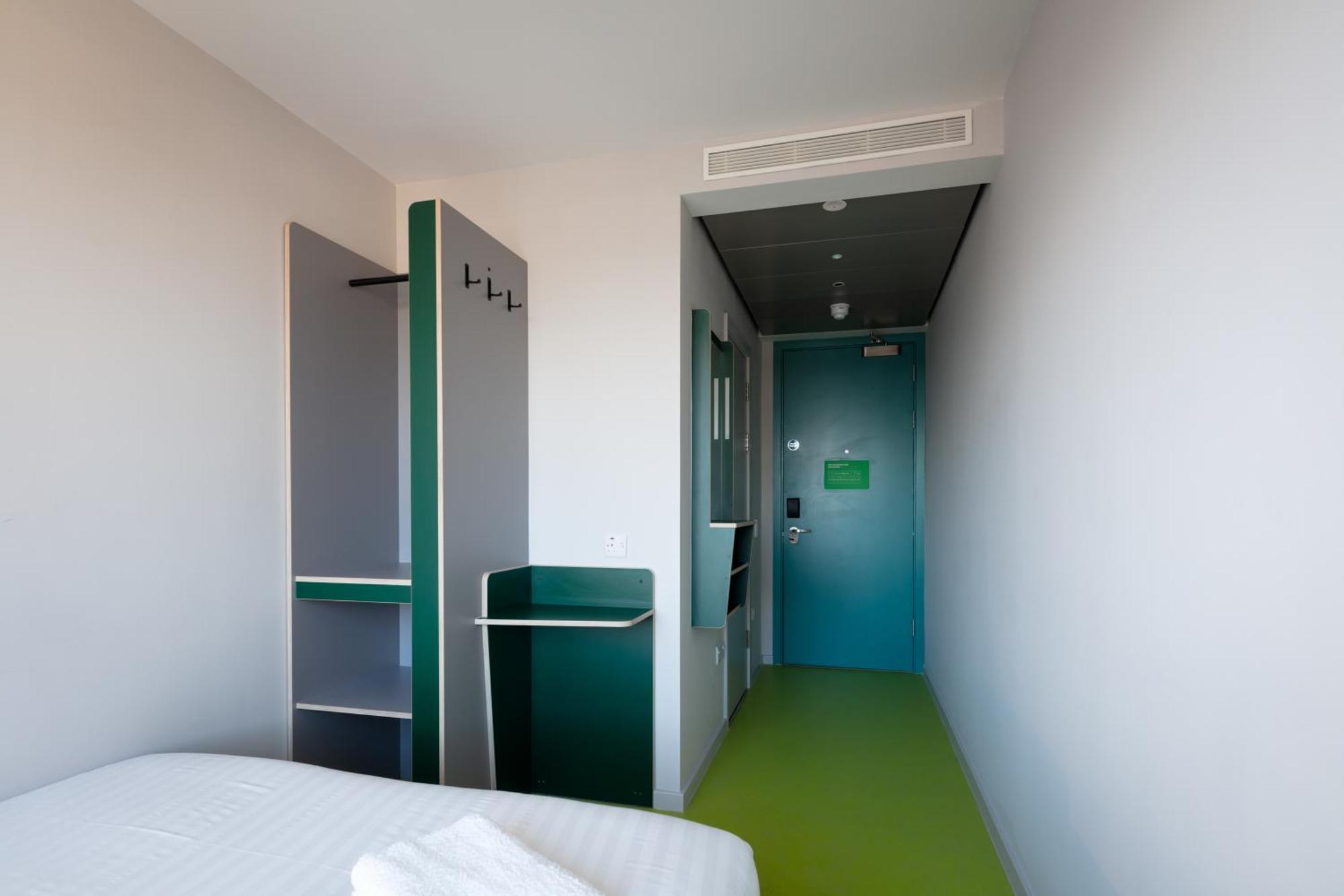 Clink I Lar Hostel ดับลิน ภายนอก รูปภาพ